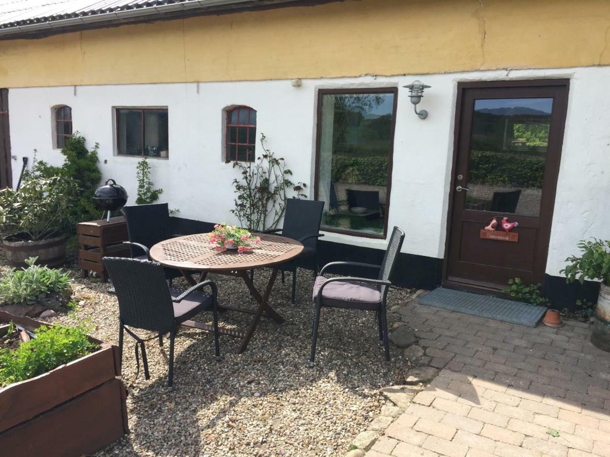 Anesminde Apartament *